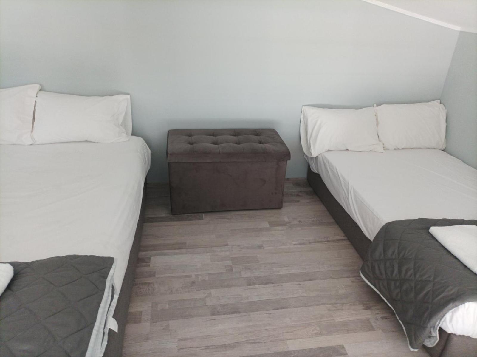 Filio'S Loft Near Airport Villa Artemida  Eksteriør billede
